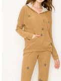 Comfy hoodie top in our cognac stars print cozy brushed Jersey